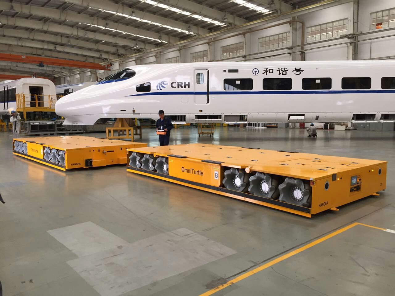 星空平台app推出50t联动全向车-2.jpg